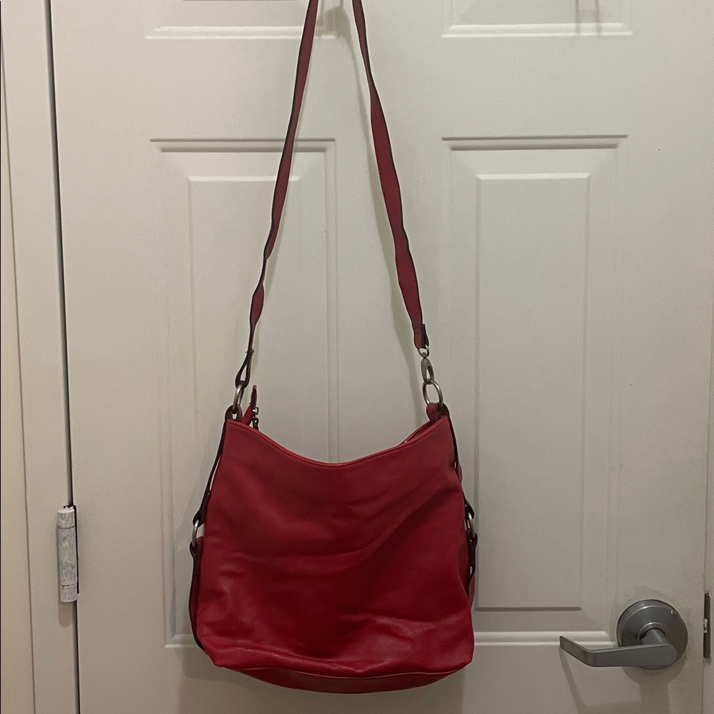 INTERNATIONAL CONCEPTS: Chic Red non-Leather Shoulder Bag”MINOR WEAR/TEAR” - Picture 10 of 10